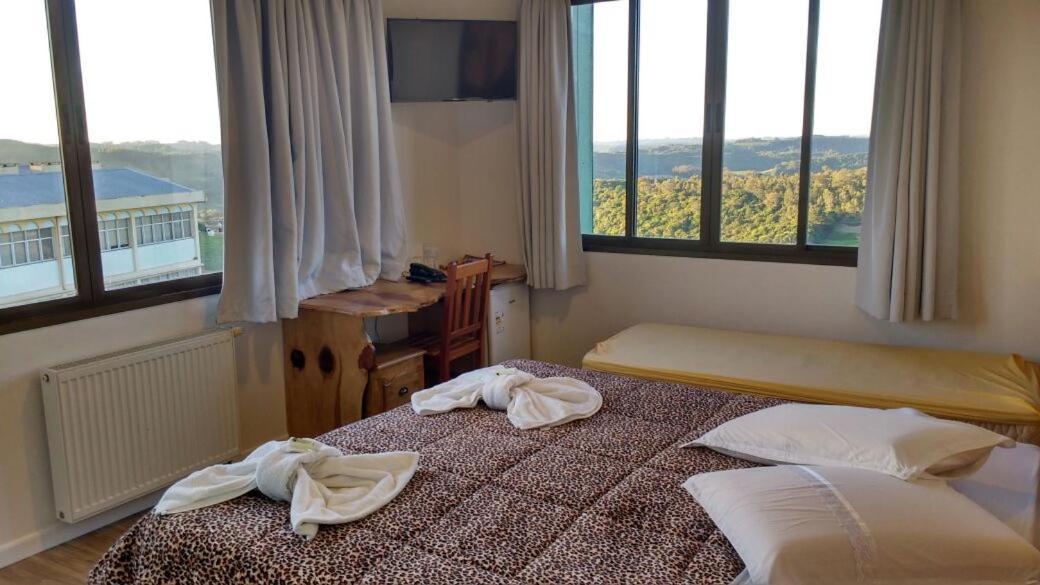 פארופילה Hotel Bemtevi מראה חיצוני תמונה