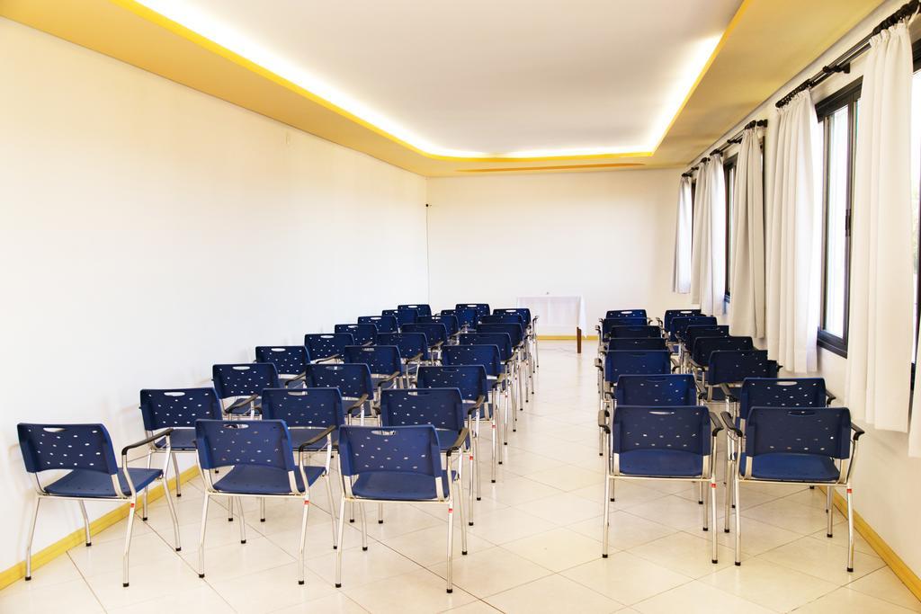 פארופילה Hotel Bemtevi מראה חיצוני תמונה